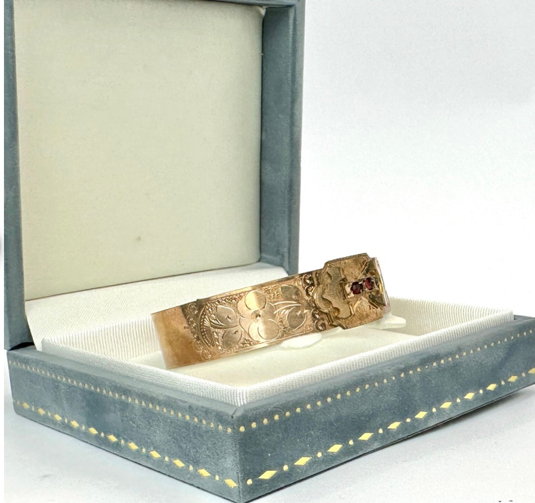 Vintage Edwardian Rose Gold and Garnett Buckle Bangle