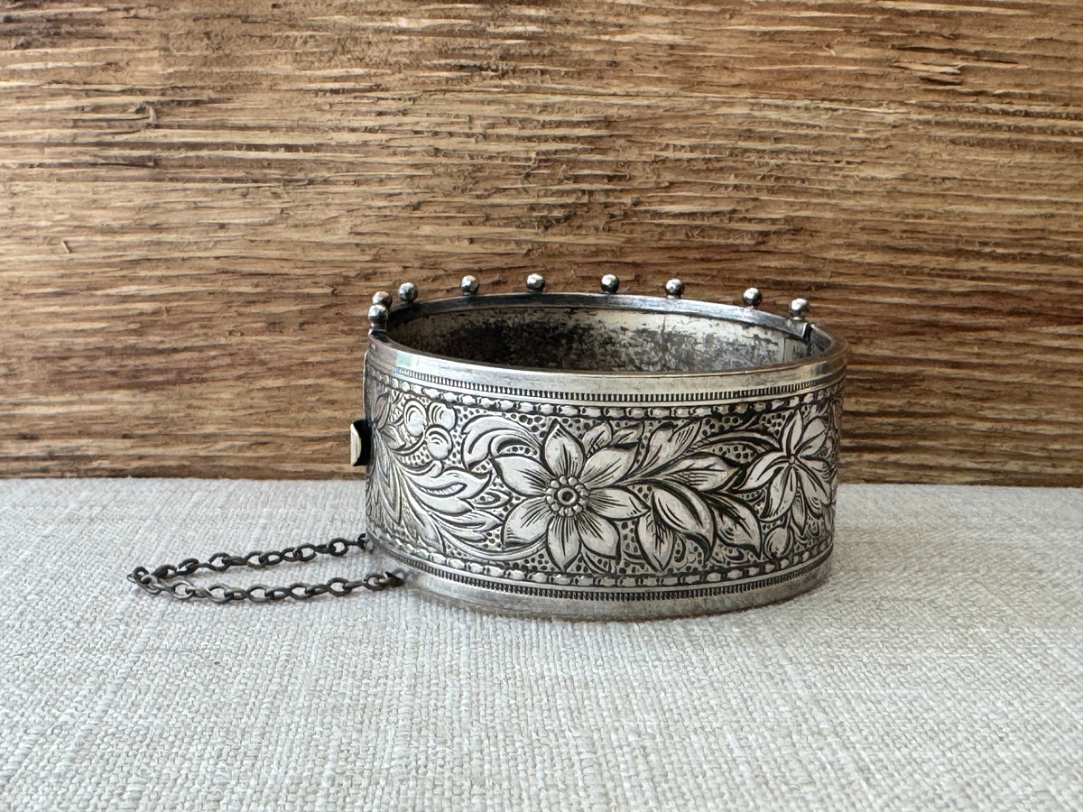 Silver Bangle Bracelet with Cannonball Edge