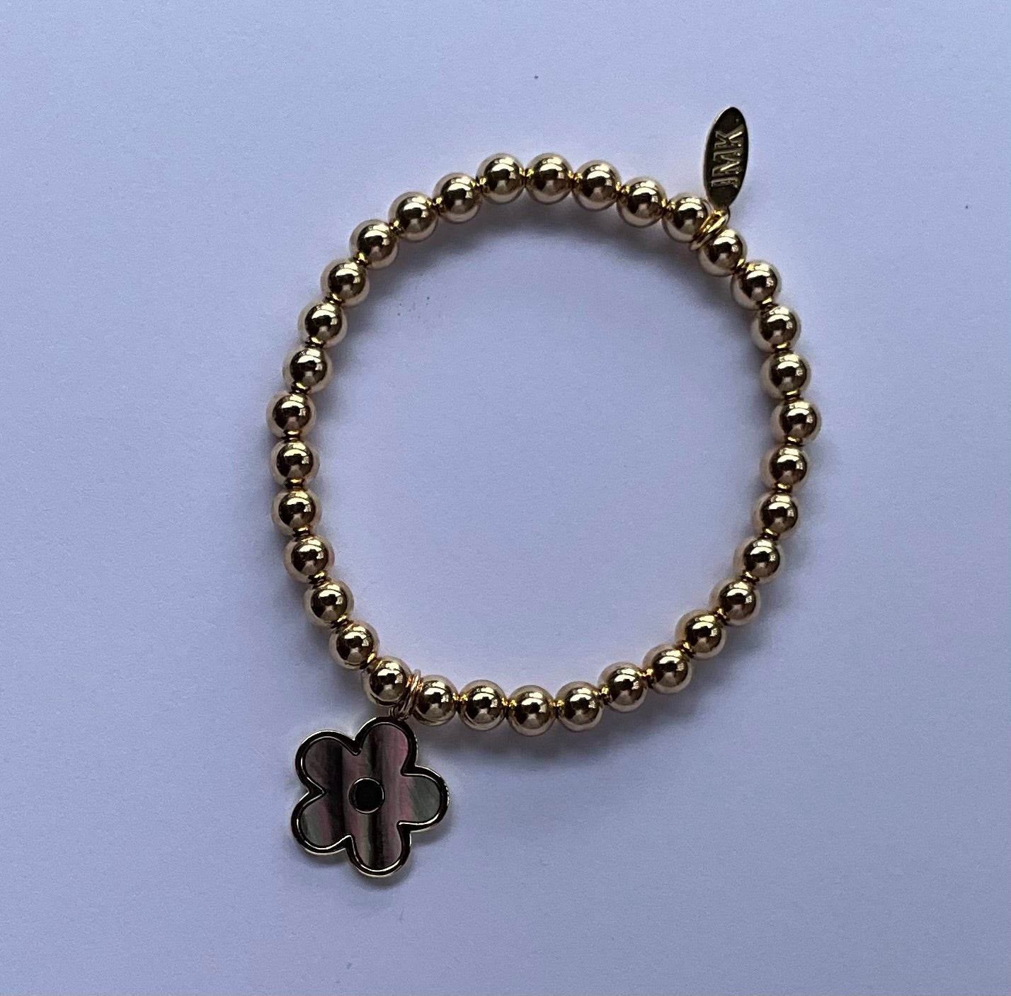 Mother of Pearl Flower Beaded Bracelet
