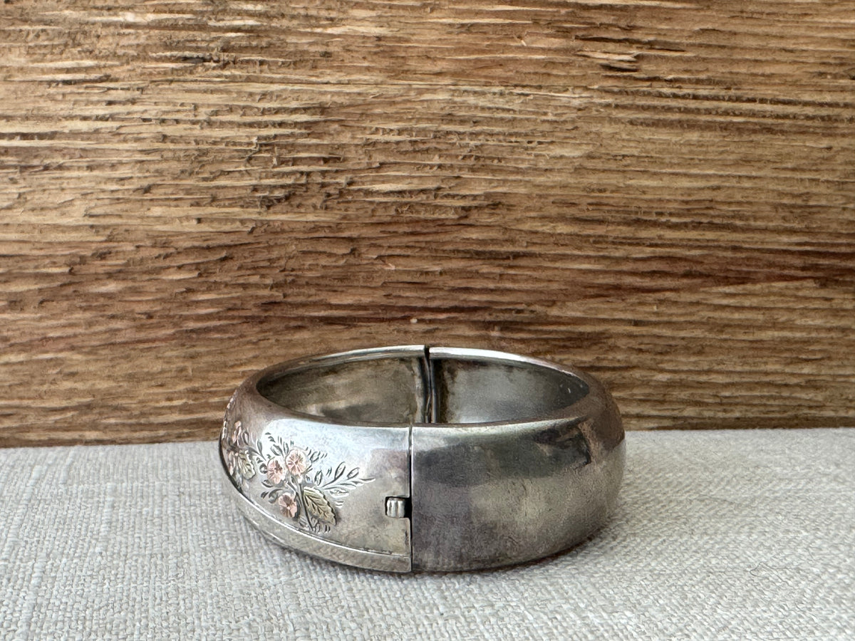Vintage Sterling Silver Bangle with Flower Detail