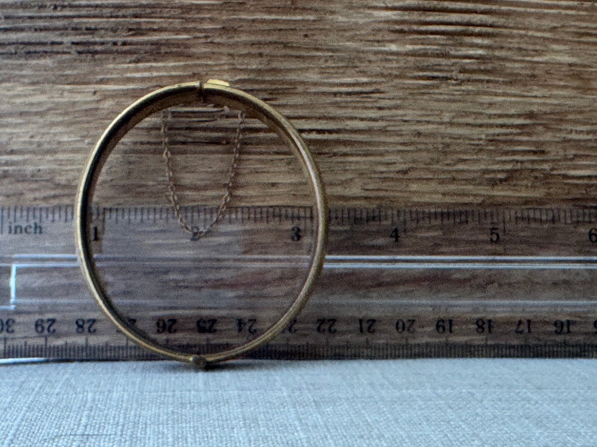 Vintage 1960’s 9k gold Bangle Bracelet