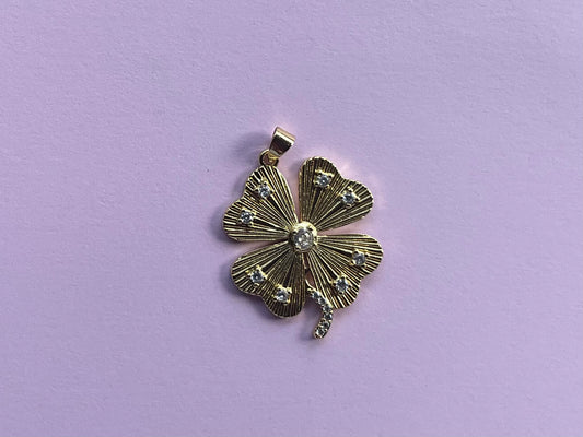 Large Gold Fluted Clover