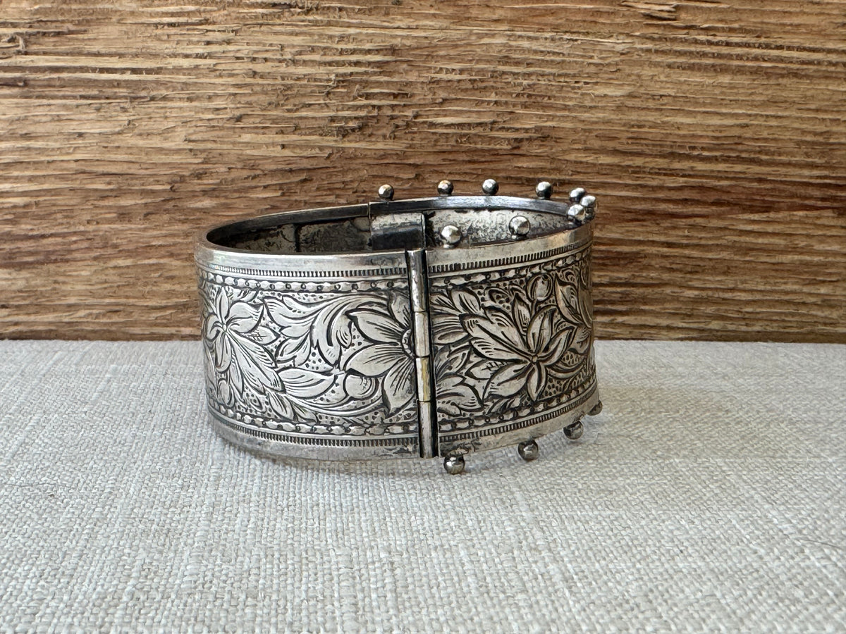 Silver Bangle Bracelet with Cannonball Edge