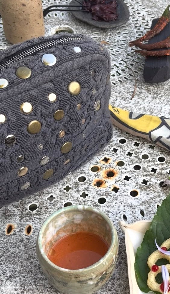 OONA Stud Bag
