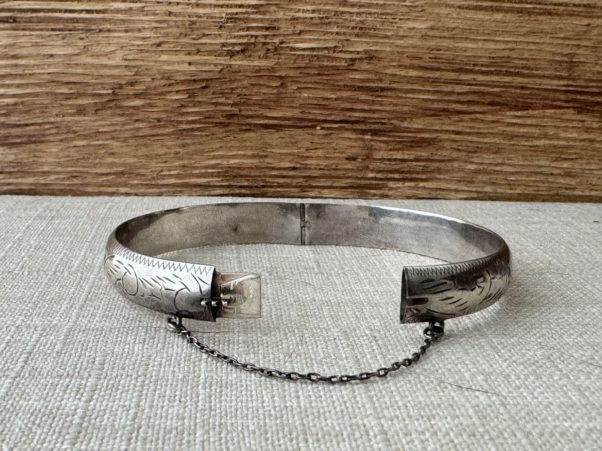 Vintage Sterling Silver Etched Narrow Bangle Bracelet