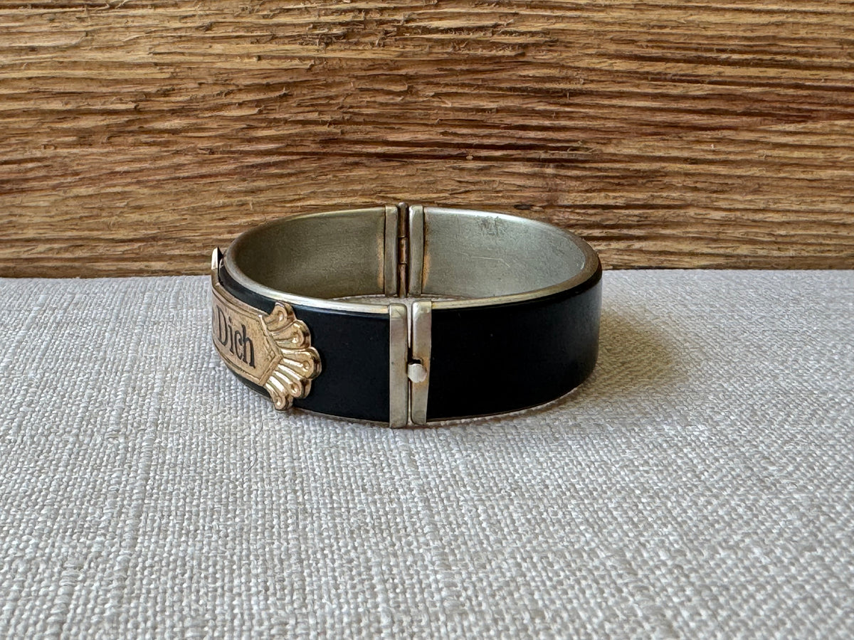 Edwardian Black Enamel and Gold “GOTT SCHUTZE DICH” Mourning Bangle Bracelet